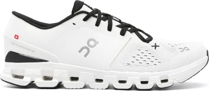 Cloud X 4 sneakers