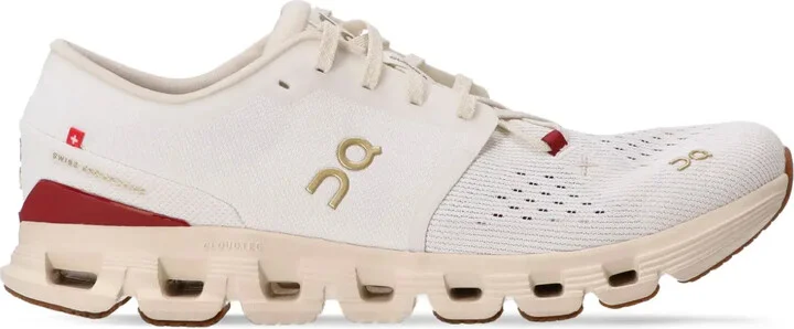 Cloud X 4 sneakers