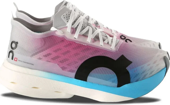 Cloudboom Strike sneakers