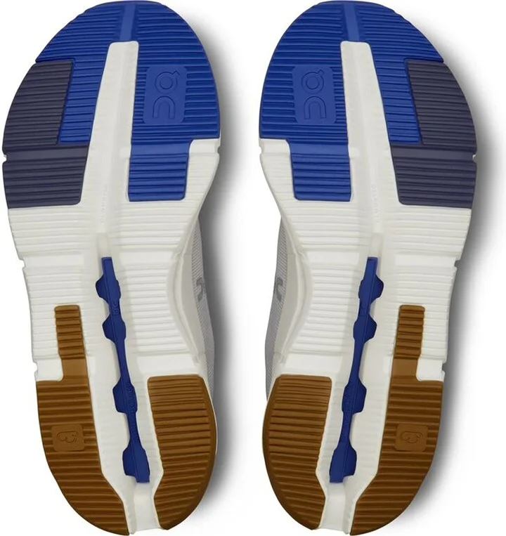 Cloudnova Form 2 Sneaker - Image 4