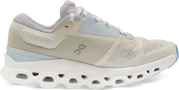 Cloudstratus 3 mesh-upper sneakers