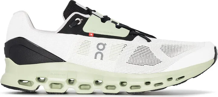Cloudstratus low-top sneakers