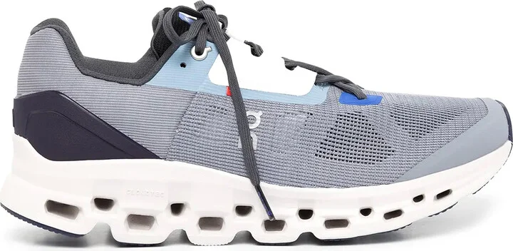 Cloudstratus running sneakers
