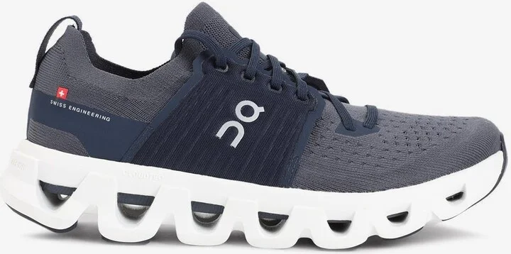 Cloudswift 4 Low-Top Sneakers