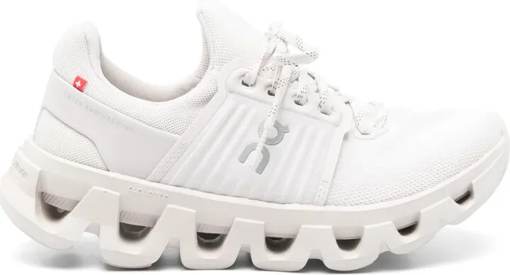 Cloudswift 4 sneakers