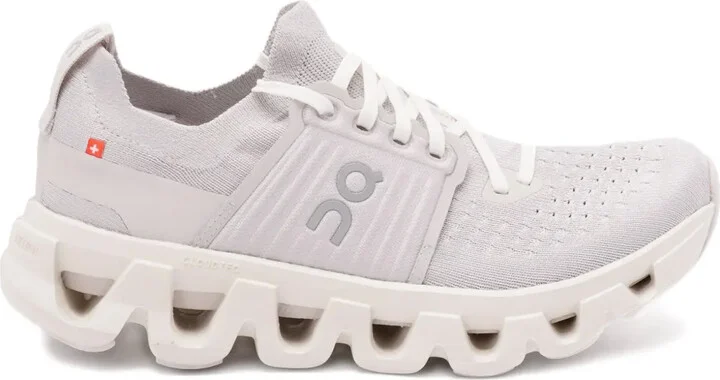 Cloudswift 4 sneakers