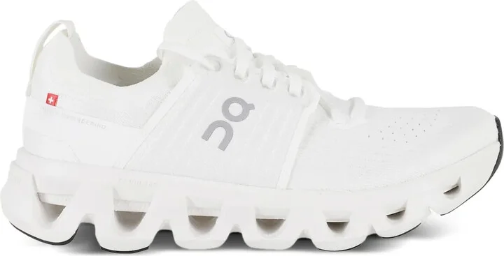 Cloudswift 4 sneakers