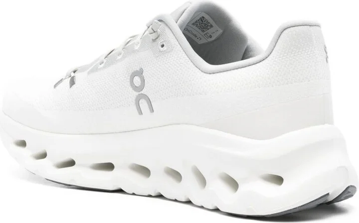 Cloudtilt Sneakers - Image 3