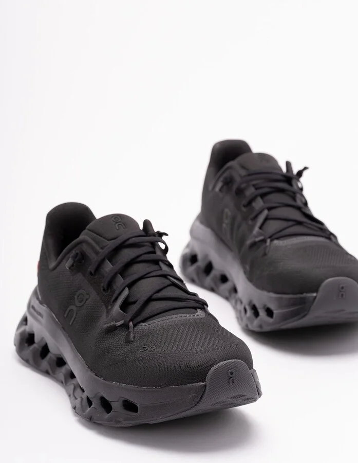 `Cloudtilt` Sneakers - Image 2