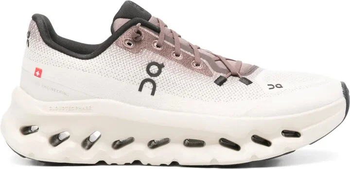 Cloudtilt sneakers