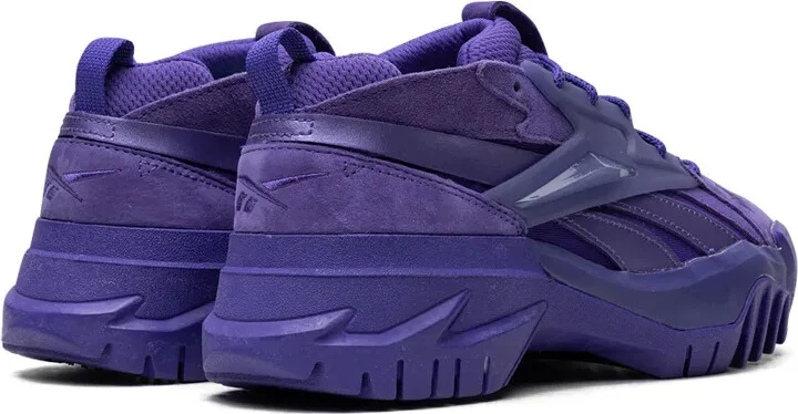 Club C V2 "Cardi B" sneakers - Image 3