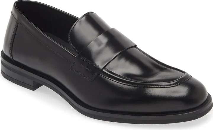 Club Classic Loafer