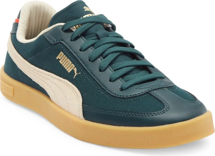 Club II Era Retro Sneaker