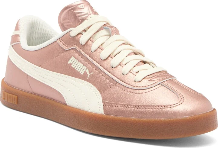 Club II Era Sneaker