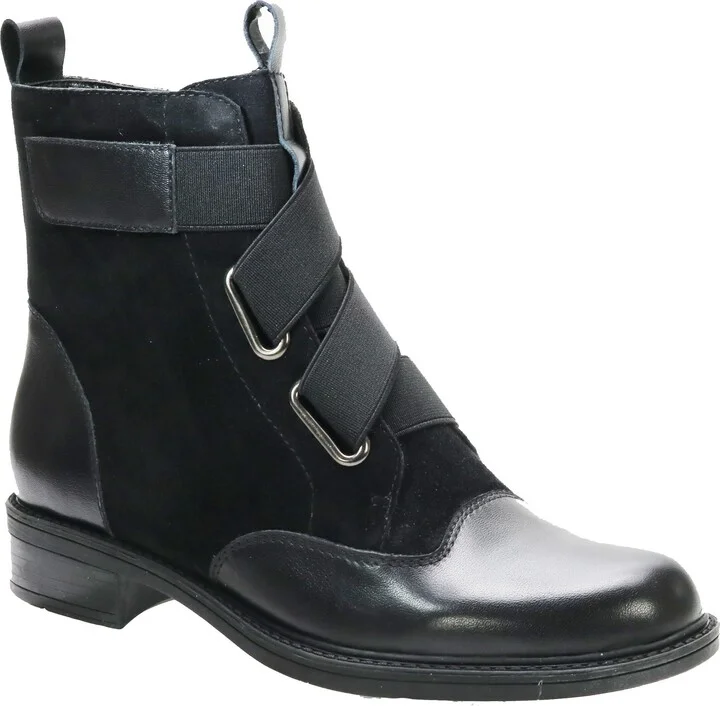 Club Water Resistant Bootie