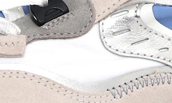 Club105 Sneaker - Image 7