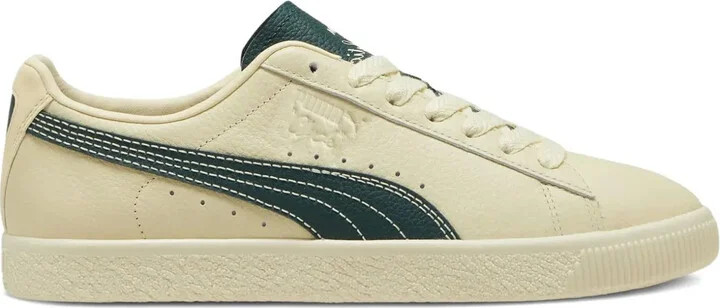 Clyde "Players' Lane" sneakers