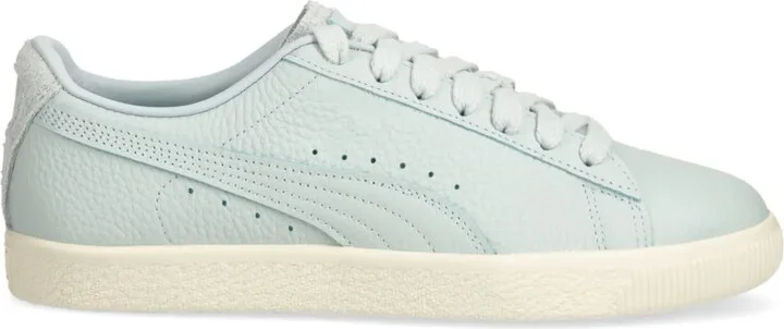 Clyde Premium sneakers
