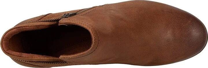 Cobb Hill Crosbie Bootie Women's Boots Tan : 6 D - Wide, Leather - Image 2