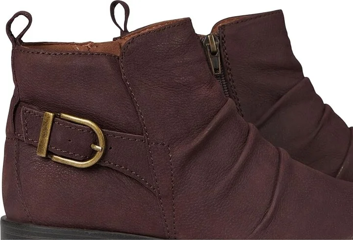 Cobb Hill Nessa Women's Boots Dark Red Leather : 9 D - Wide, Rubber - Image 7