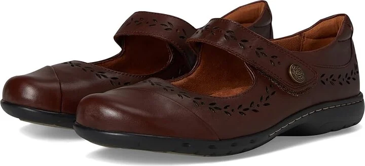Cobb Hill Perry Women's Flat Shoes Medium Brown Leather : 11 D - Wide, Leather/Polyester