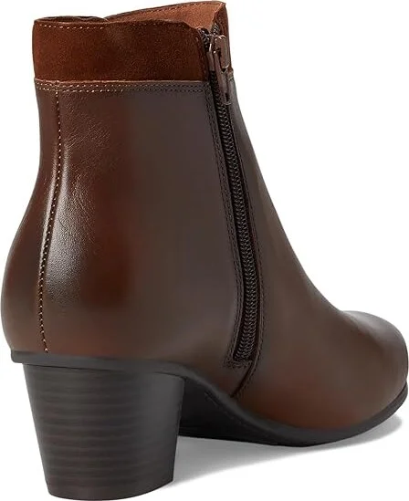 Cobb Hill Wynter Women's Boots Medium Brown Leather : 6 B - Medium, Leather/Textile - Image 4