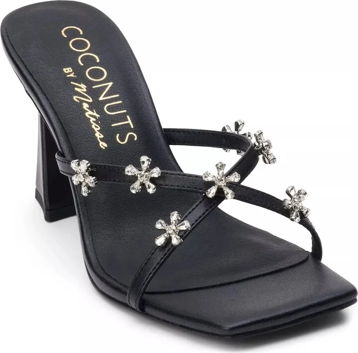 Coconuts by Matisse Levi Sandal
