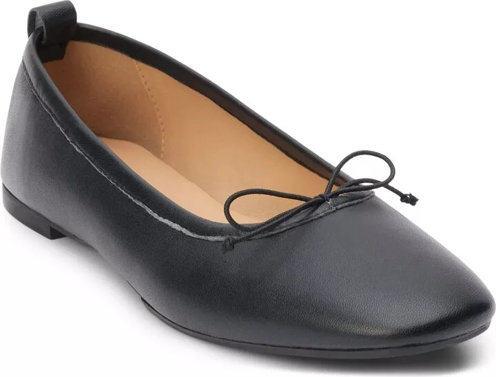 Coconuts by Matisse Nikki Ballet Flat