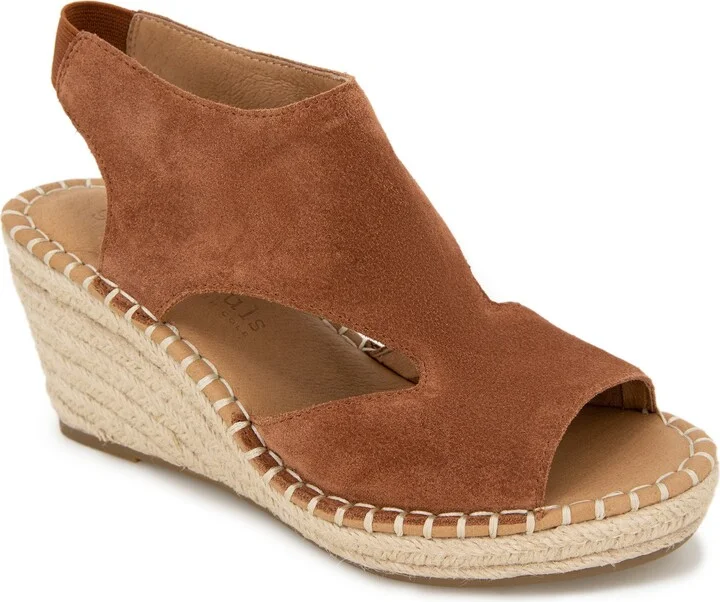 Pecan Suede