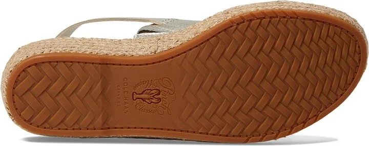 Cole Haan Cloudfeel Tilden Sandals Women's Sandals Soft Gold Leather : 9 B - Medium - Image 3