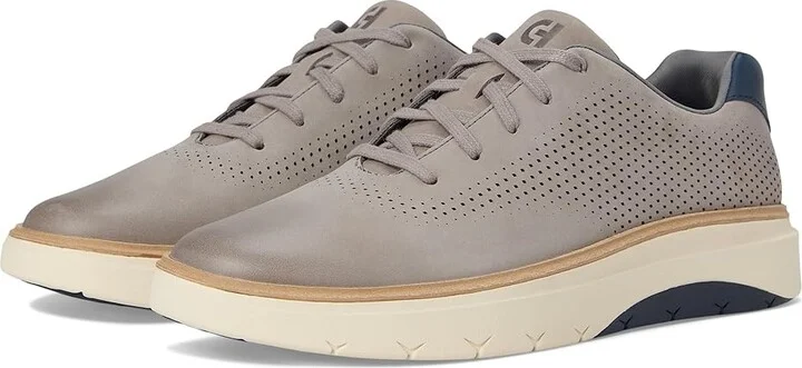 Ironstone Nubuck,silver Birch,navy Blaz