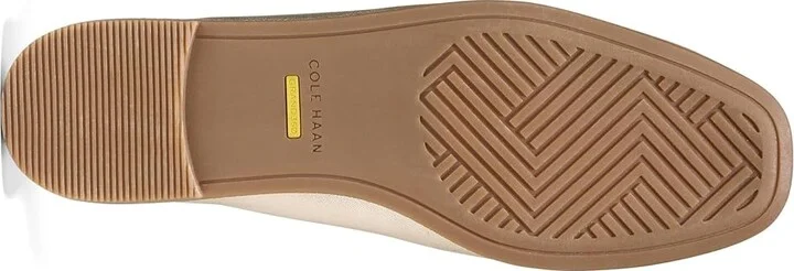 Cole Haan Trinnie Soft Loafers Women's Flat Shoes Soft Gold Leather : 9 B - Medium - Image 3
