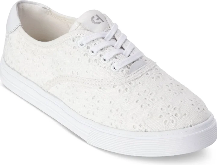 White Canvas Fancy Fleur