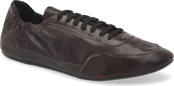 Collapse Low Top Sneaker