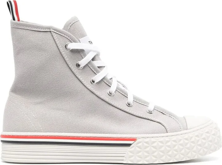 Collegiate high-top sneakers