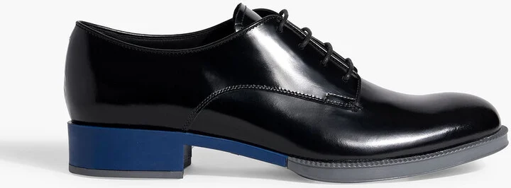 Color-block glossed-leather brogues