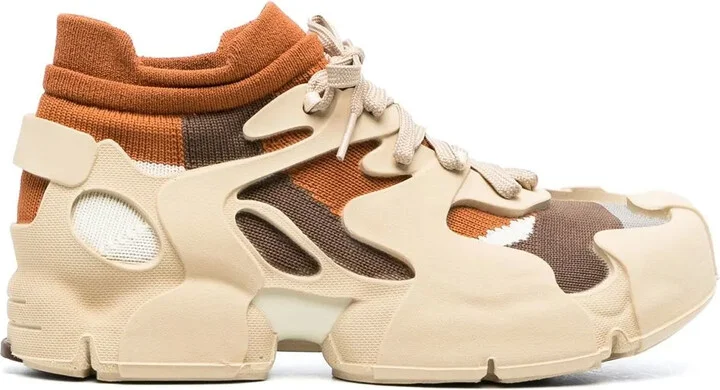 Colour-Block Lace-Up Sneakers