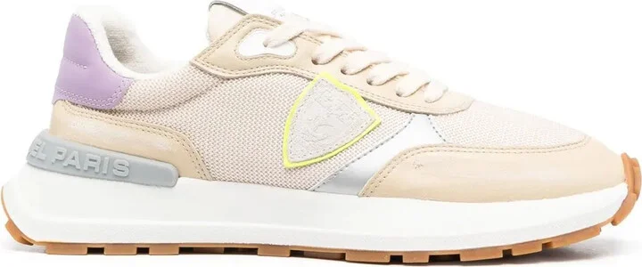 Colour-Block Low-Top Sneakers