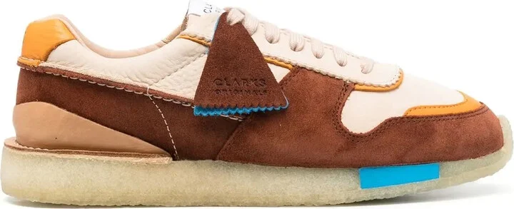 Colour-Block Panelled Low-Top Sneakers