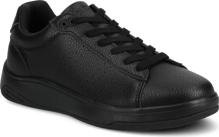 Colt Low Top Sneaker