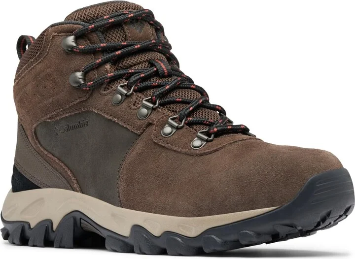 Columbia Men's Newton Ridge Plus II Suede Waterproof