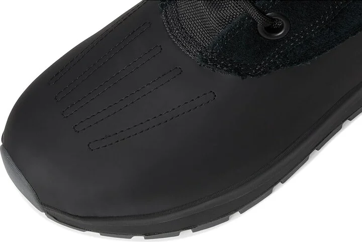 Columbia Moritza Shield Omni-Heat Women's Climbing Shoes Black/Graphite : 10.5 B - Medium, Rubber/Suede - Image 2