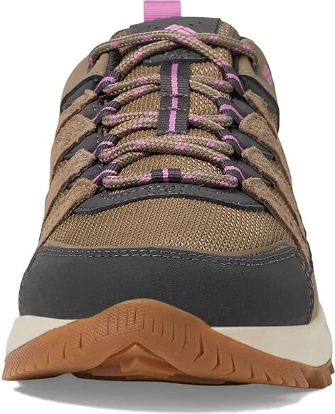 Columbia Strata Trailtm Low Wp Women's Shoes Wet Sand/Berry Patch : 10 D - Wide, Leather - Image 3