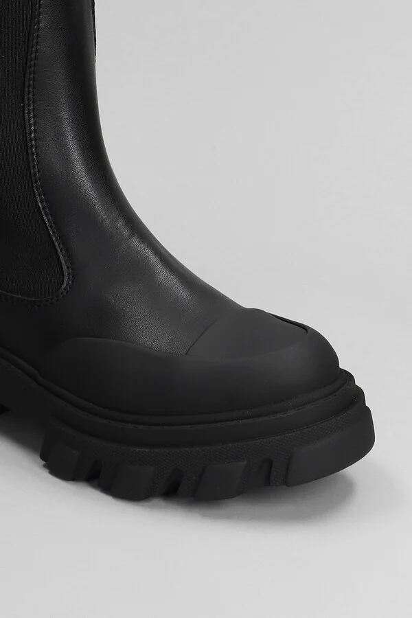 Combat Boots In Black Faux Leather - Image 5
