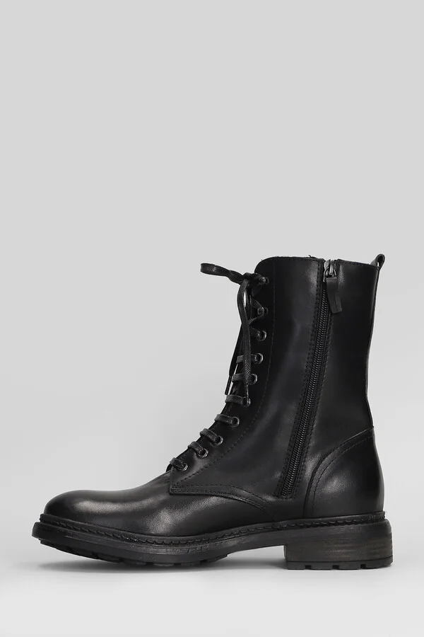 Combat Boots In Black Leather - Image 3