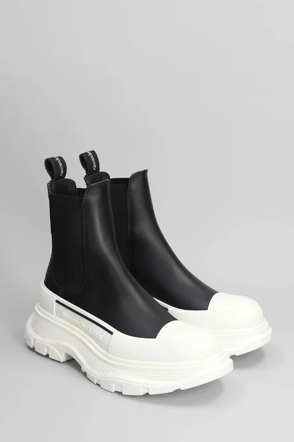 Combat Boots In Black Leather - Image 2