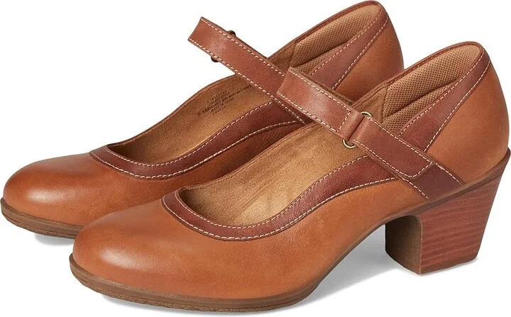 Comfortiva Barnes High Women's Heels Luggage : 10 M (B), Leather/Suede