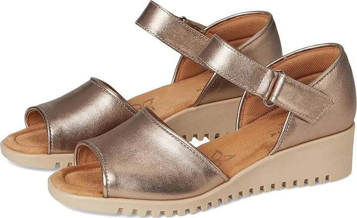 Comfortiva Daniella Women's Sandals Light Espresso : 9.5 M (B), Leather