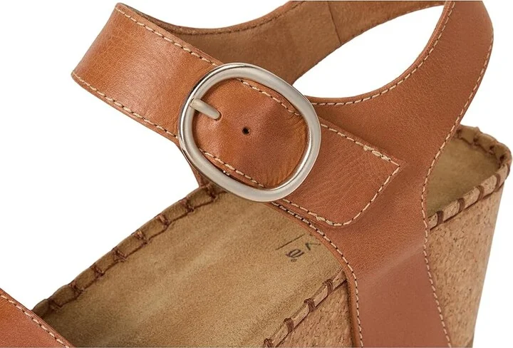 Comfortiva Eldorah Women's Sandals Luggage : 6 W (D), Leather - Image 7