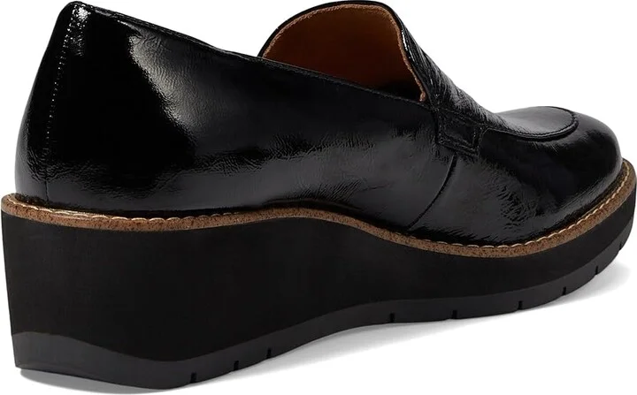 Comfortiva Farland Women's Shoes Black Crinkle Patent : 6 W (D), Leather - Image 4